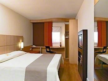 Ibis Hotel