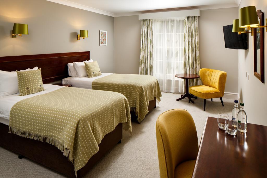 Mercure Bowden Hall Hotel
