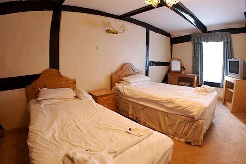 The New By Roomsbooked Gloucester