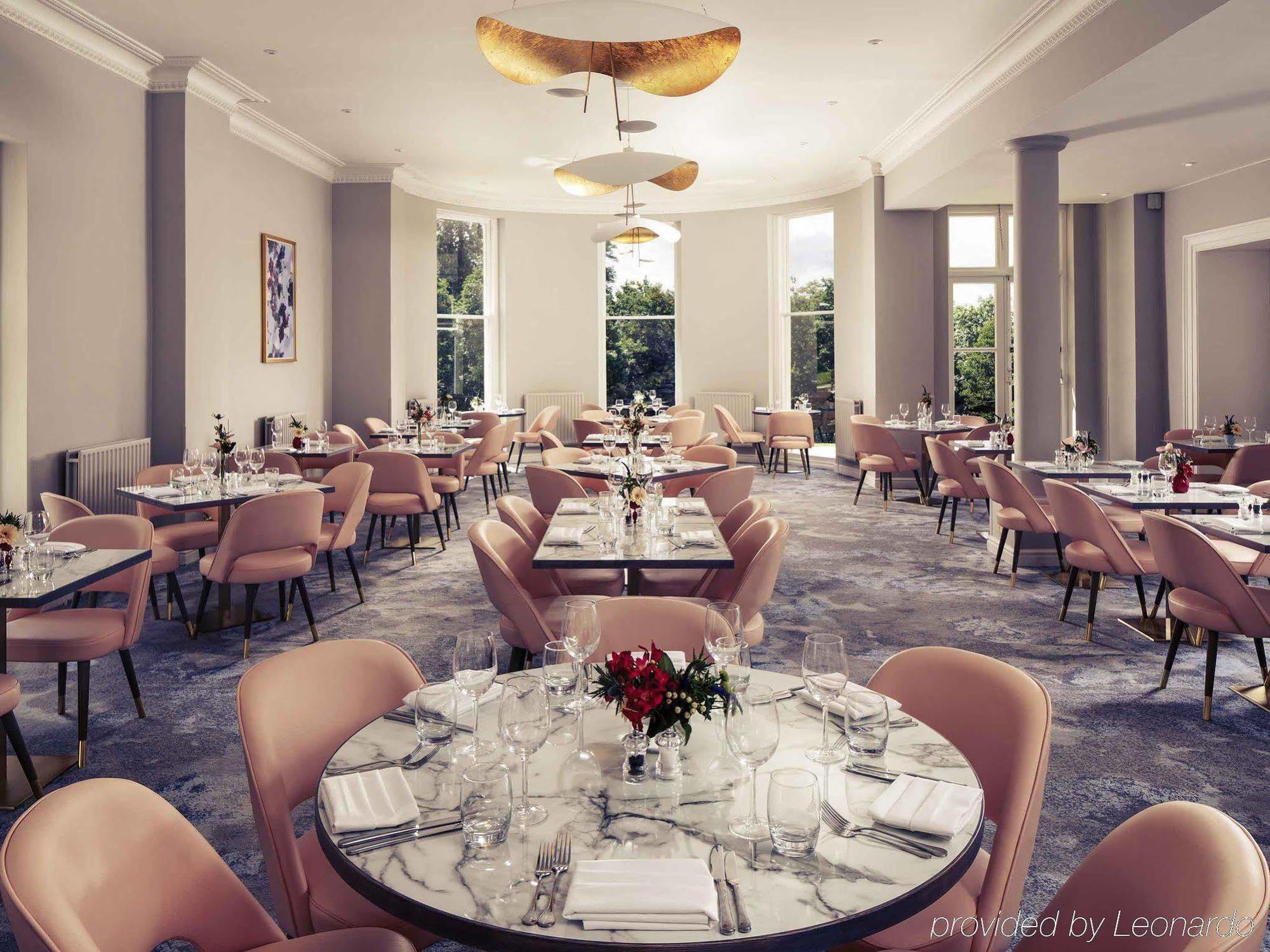 Mercure Bowden Hall Hotel 4*