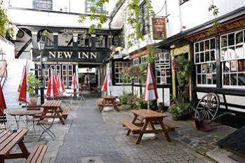 The New By Roomsbooked 3*