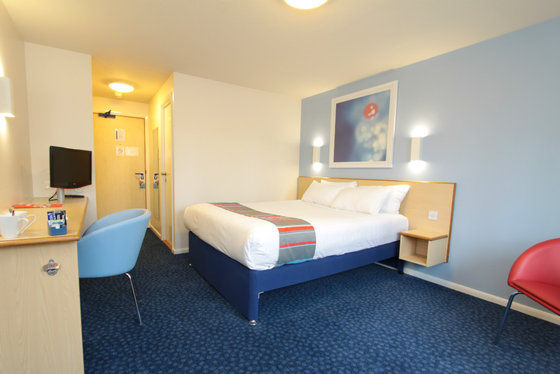 Travelodge 3* Gloucester