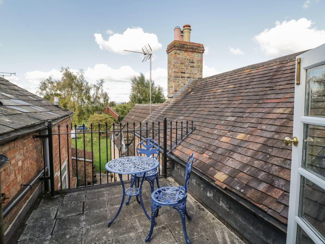 Wards Court 2 Holiday home