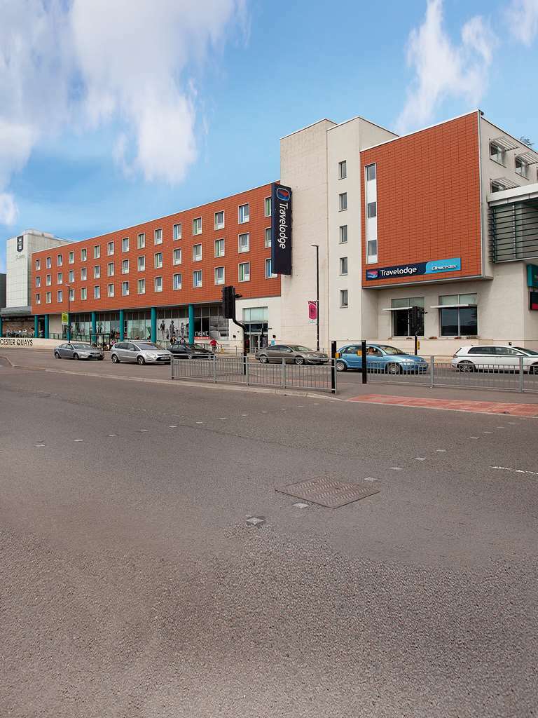 Travelodge Hotel 3*