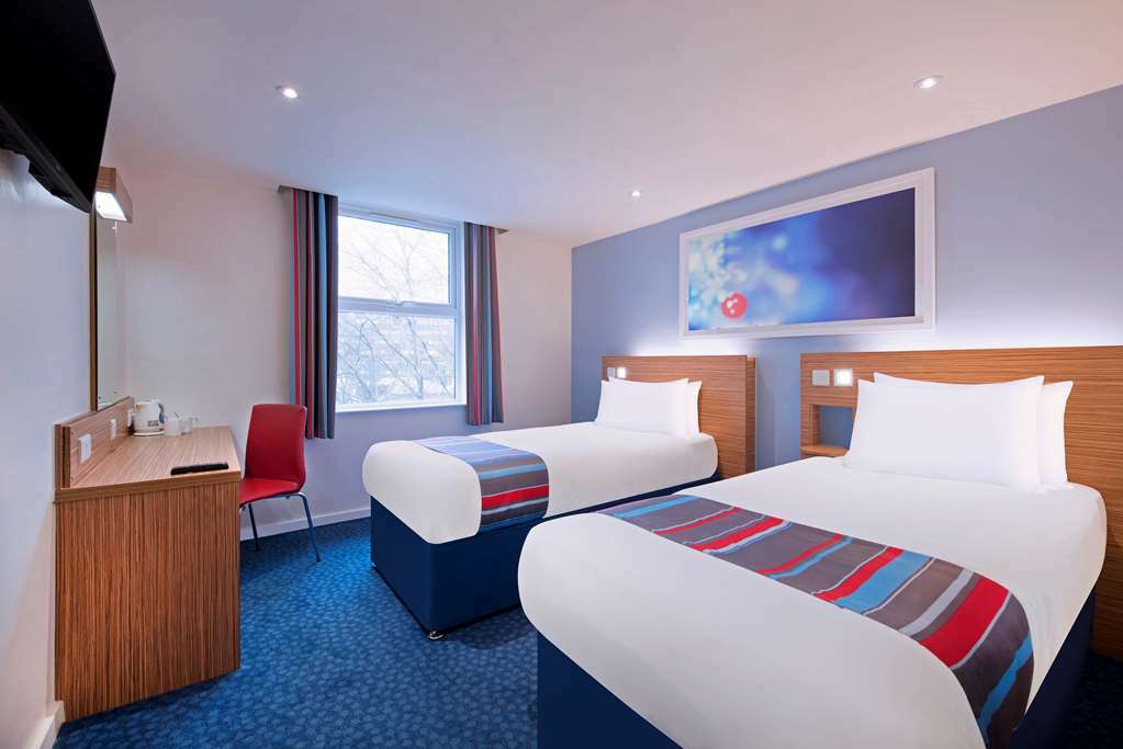 Hotel Travelodge 3*