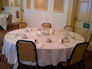 The New By Roomsbooked 3* Gloucester