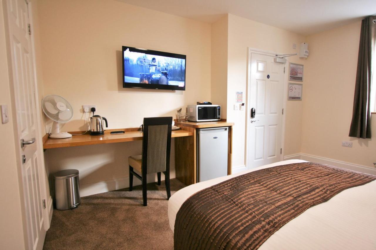 New County & Serviced By Roomsbooked 3* Gloucester