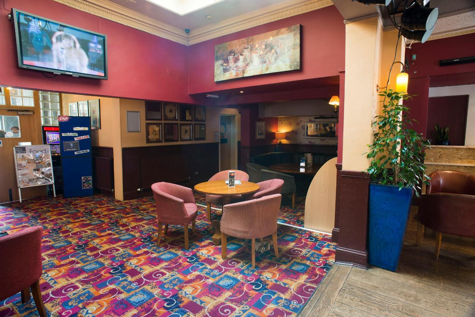 Inn Station 3*