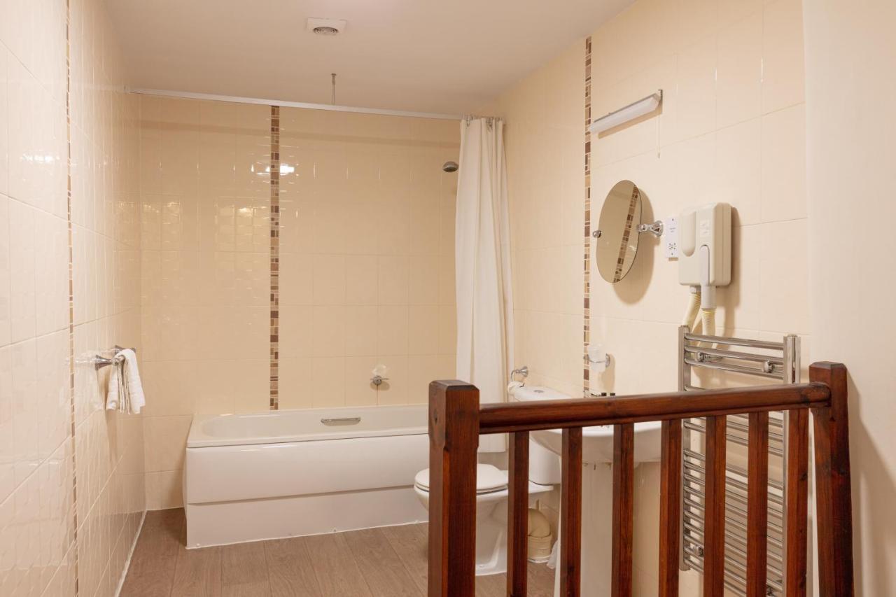 The New By Roomsbooked Hotel Gloucester