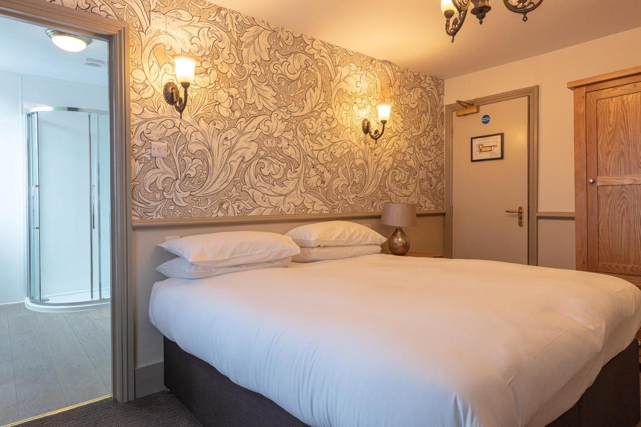 The New By Roomsbooked Gloucester